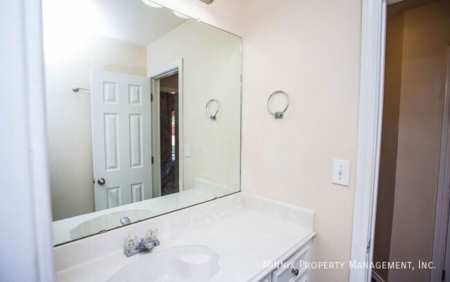 9910 Weatherford Ave, Lubbock, TX 79423 - photo 7