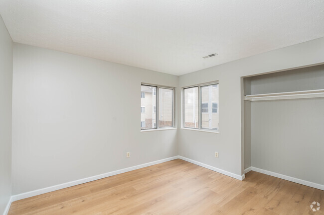4BR, 2BA - 1266SF - Bedroom