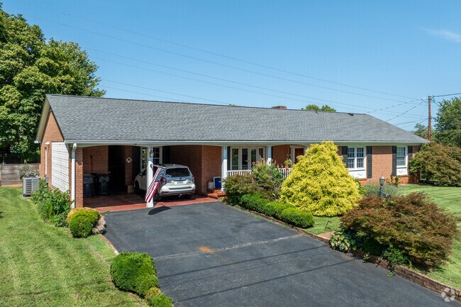 Ranch style homes are a favorite in The Meadows.