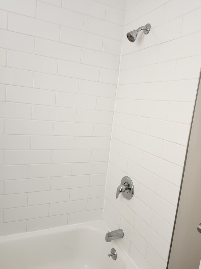 2467 unit 31-5A, Morris Plains, NJ 07950 - photo 7