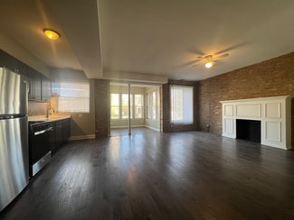 5721 S Prairie Ave Unit 1S, Chicago, IL 60637