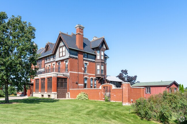 Brucemore Estate is a Historic grandeur with beautiful gardens, located in Vernon heights.