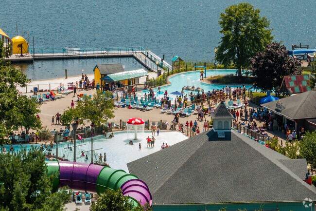 Visiting Lake Compounce Water & Amusement provides a fun-filled day of activities.