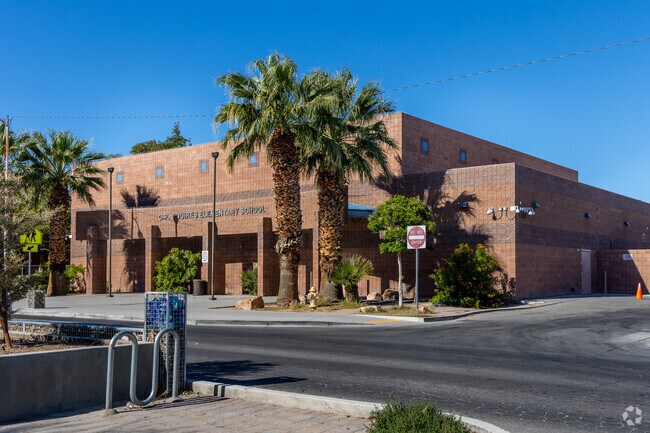 CP Squires Elementary School Photo 2