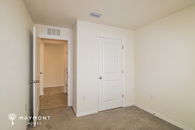 8633 Triumph Cir, Wildwood, FL 34785 - photo 7