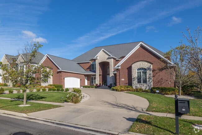 The new traditional style in Hawthorne comes in large and larger.