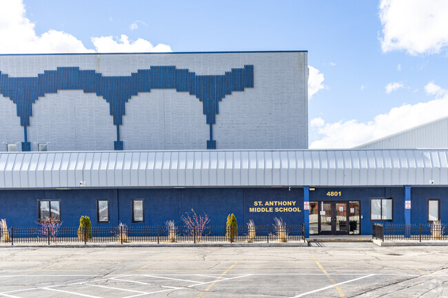 St Anthomy High School is a private middle and high school in Milwaukee, WI.