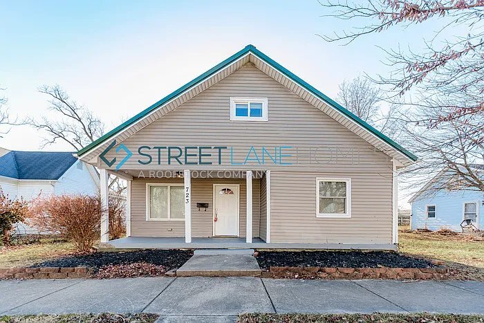 723 3rd St, Shelbyville, IN 46176 - photo 1