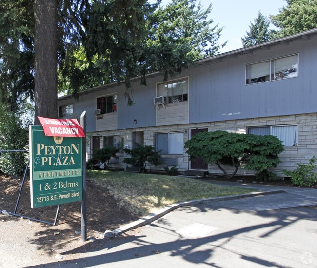 Peyton Plaza, Portland, OR 97236 - photo 2