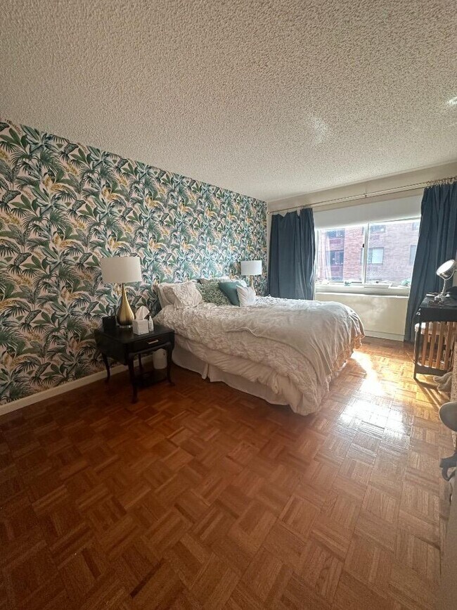 50 Battery Place Unit 7T, New York, NY 10280