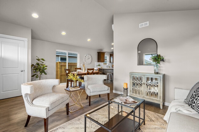 4682 Harrier St SE, Albany, OR 97322 - photo 6