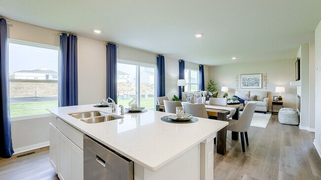 12921 S 66th Ave, Papillion, NE 68133 - photo 6