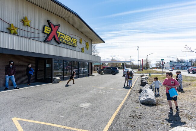 Nearby Kenai offers attractions for Kalifornsky families like the Extreme Fun Center.