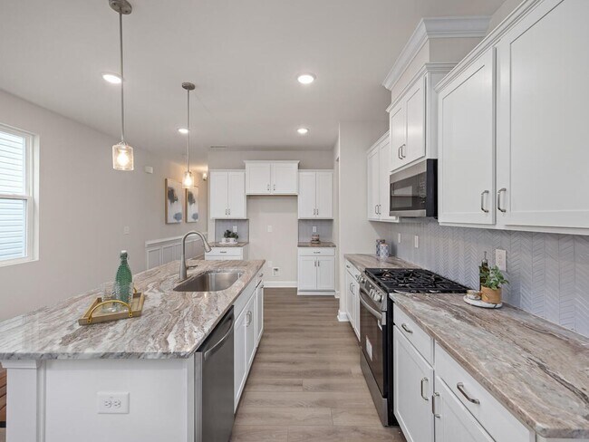 55 Baldwin St, Lillington, NC 27546 - photo 2