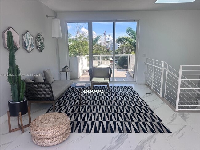 1000 99th St unit 5, Bay Harbor Islands, FL 33154 - photo 3