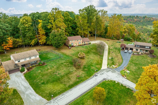 Kiskiminetas is great for homeowners who want some privacy and space with a small town feel.