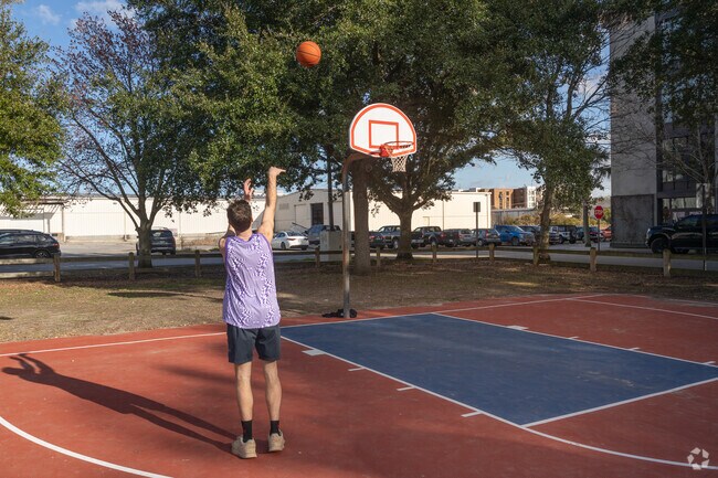 Charleston’s North of Morrison neighborhood features great basketball courts at Eric Cornelius Singleton II Park.