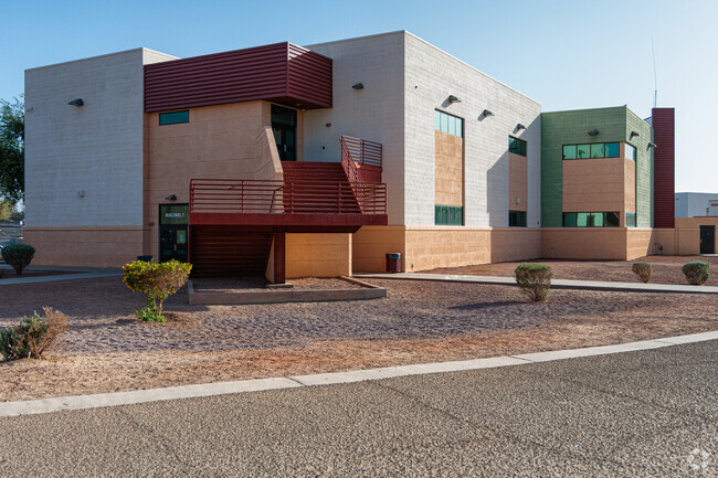 Discover a campus rich in history and academic rigor at Kofa High School.