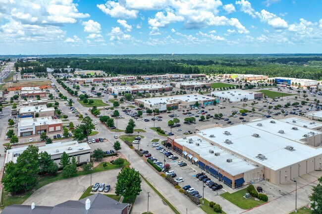 Residents of Cambridge do a lot of their shopping and dining at Villages at Cumberland Park.