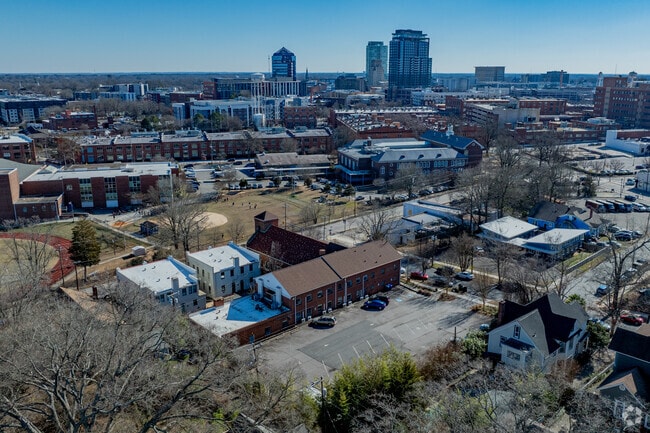 New Horizons Academy Of Excellence in Durham, NC offers a comprehensive education for studen