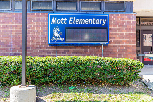 Mott Elementary School