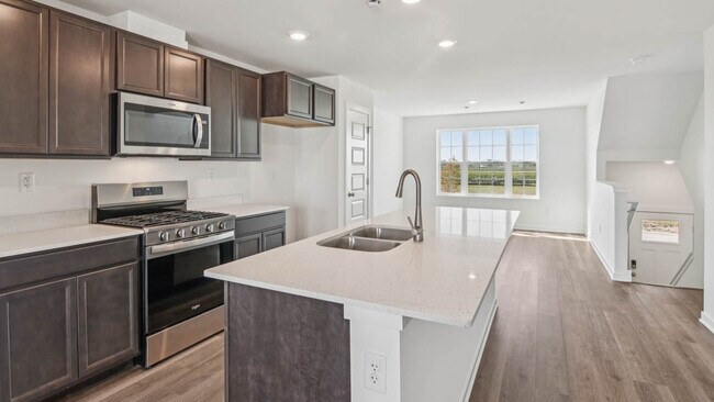 1451 Oakfield Ln, Pingree Grove, IL 60140 - photo 6