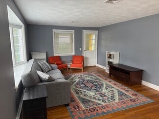 173 Rankin Ave, Providence, RI 02908