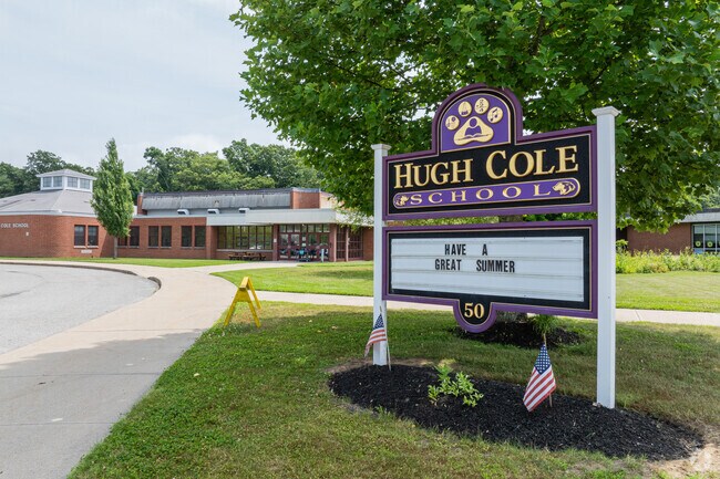 Welcome to Hugh Cole Elementary School located in Warren, RI.