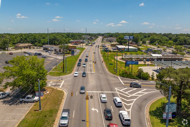 Moffet Rd. runs through Garland and offers quick transportation to the Mobile.