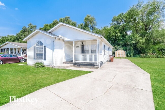 649 Diamond Loop, Middletown, OH 45044 - photo 2