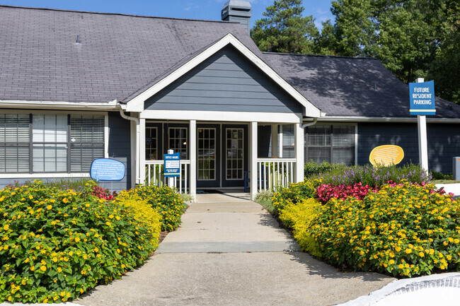 Leasing Office