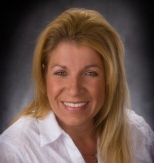Deb Dauenhauer-Hess