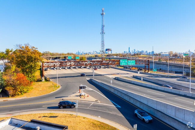 The I-78 roadway connects Bayonne residents to Newark, NYC and goes as far as PA.