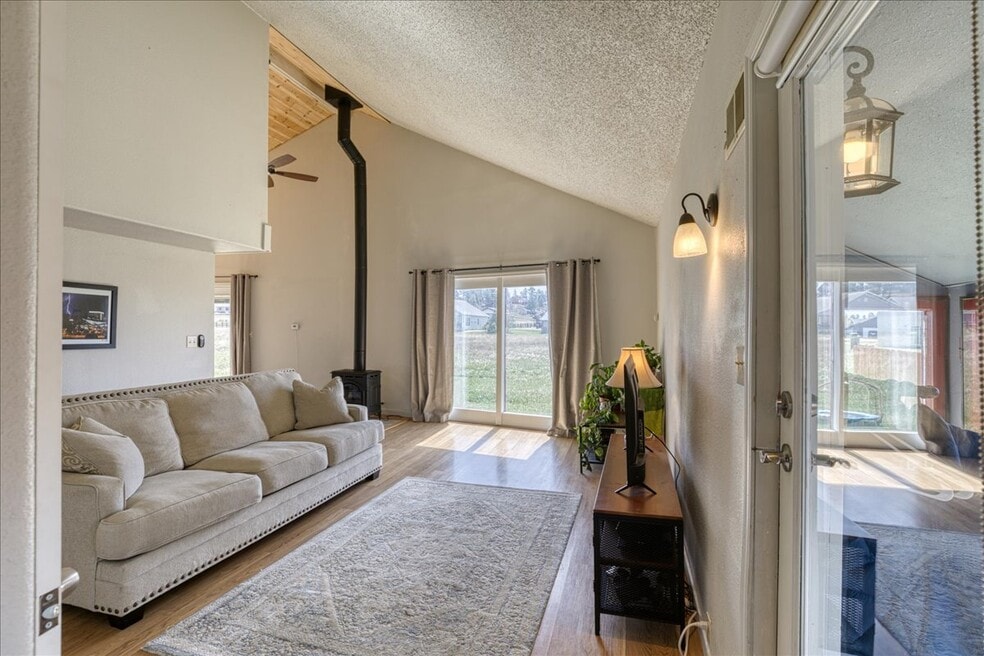 43 Scratch Ct, Pagosa Springs, CO 81147 - photo 1