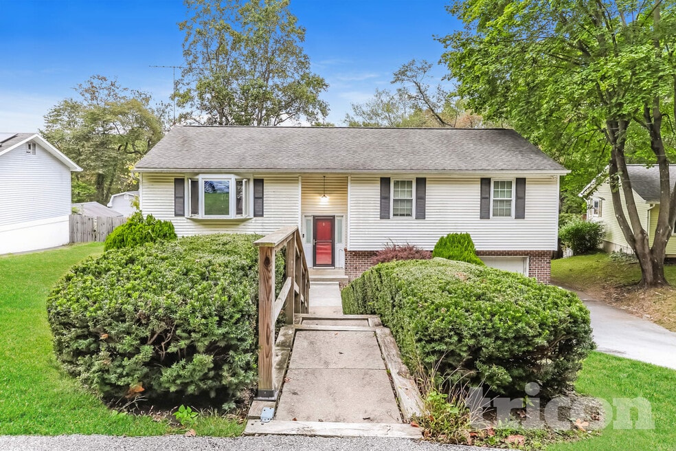 1490 Sawmill Rd, Downingtown, PA 19335 - photo 1