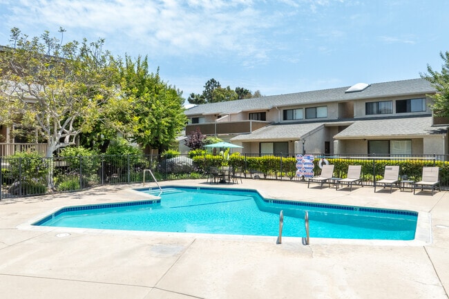 Pinecreek Apartments, Costa Mesa, CA 92626 - photo 7