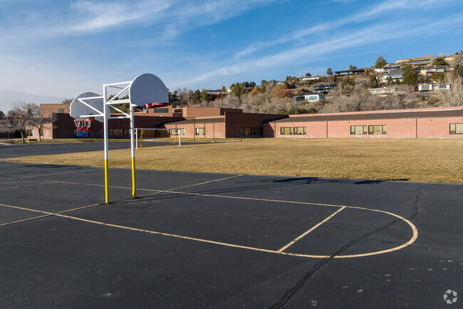 Ensign School1