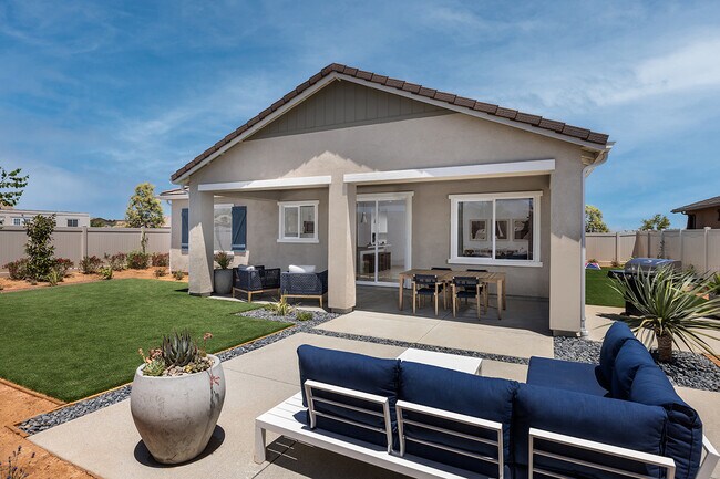 5566 Balmont St unit 36515240, Lancaster, CA 93536 - photo 6