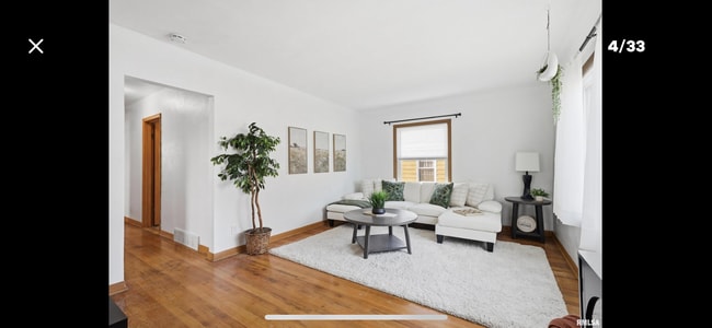 1243 E Dover Ct, Davenport, IA 52803 - photo 4