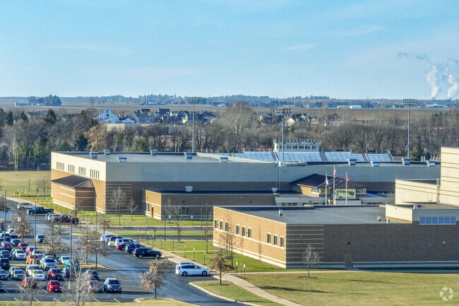 Dekalb High School is located within Dekalb, Illinois.