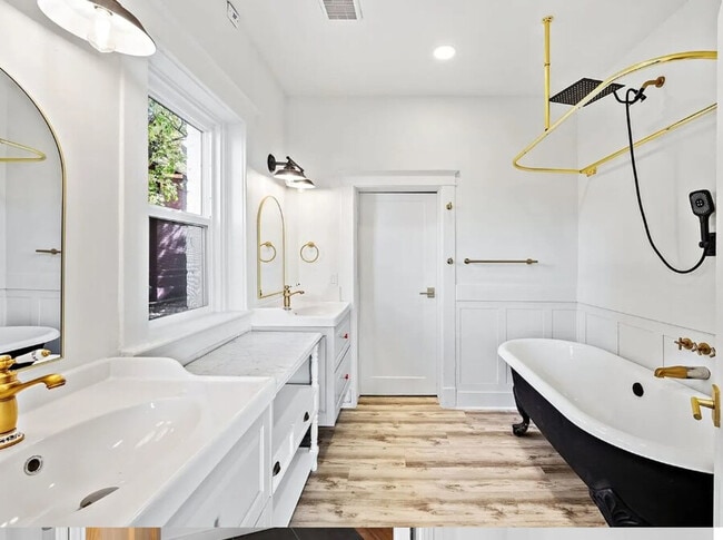 2925 Curtis St unit ID1352698P, Denver, CO 80205 - photo 5