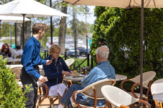 Enjoy lunch on the patio at Brio in Frontenac.