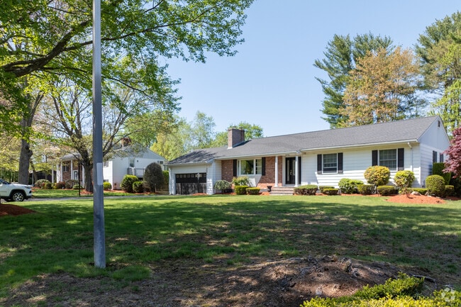 Many ranch-style homes in North Saugus feature spacious yards and large driveways.
