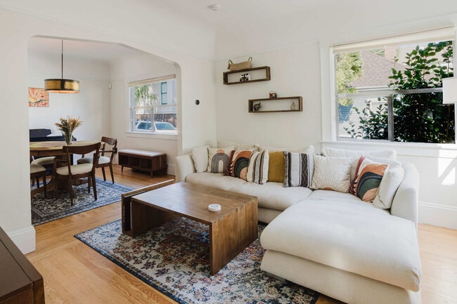 3791 Latimer Place unit ID1295155P, Oakland, CA 94609 - photo 2