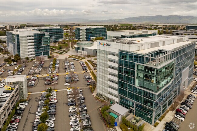 In the heart of Silicon Valley near large-scale employers like Google in Ponderosa Park.