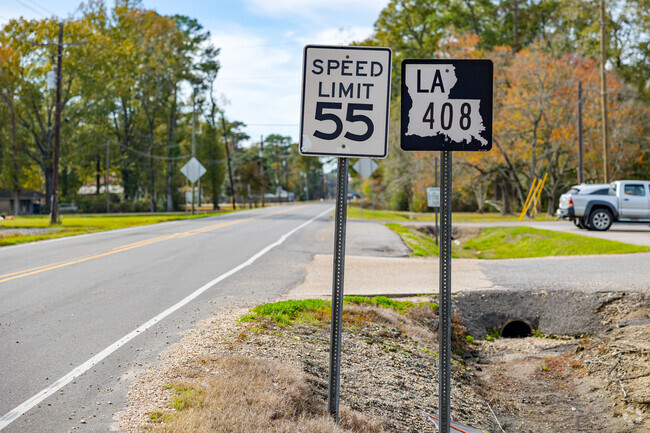 LA 408 is the main highway cutting through Brownsfield/Central.
