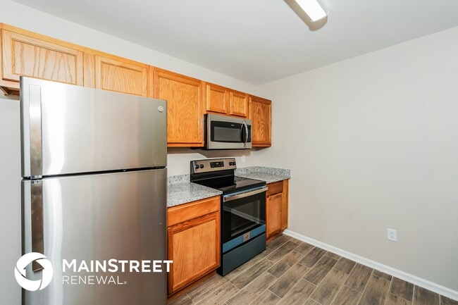 1282 Railroad Dr, Hayden, AL 35079 - photo 7