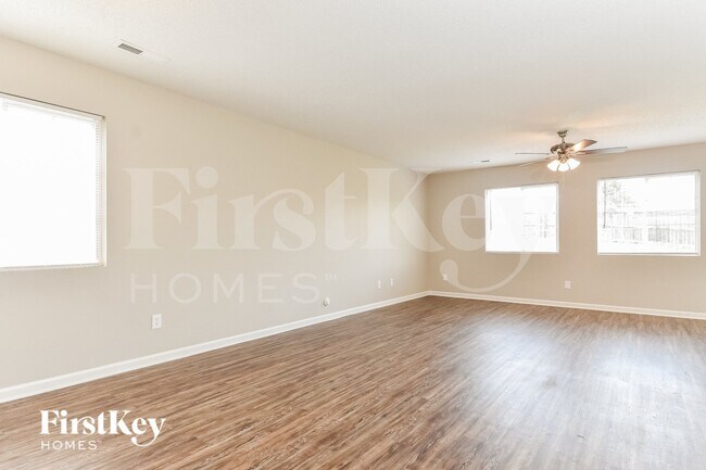 800 Stockport Way, Mc Leansville, NC 27301 - photo 3