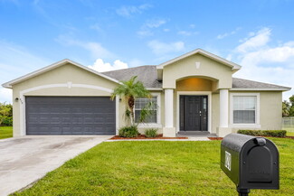 828 Cabaret Ct, Kissimmee, FL 34759