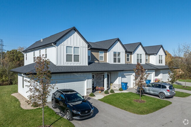 11295 Sessions Dr NW, Grand Rapids, MI 49534 - photo 2